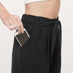 Lululemon Noir High rise Black Tie-Waist Pants Size 4 (XS-S)